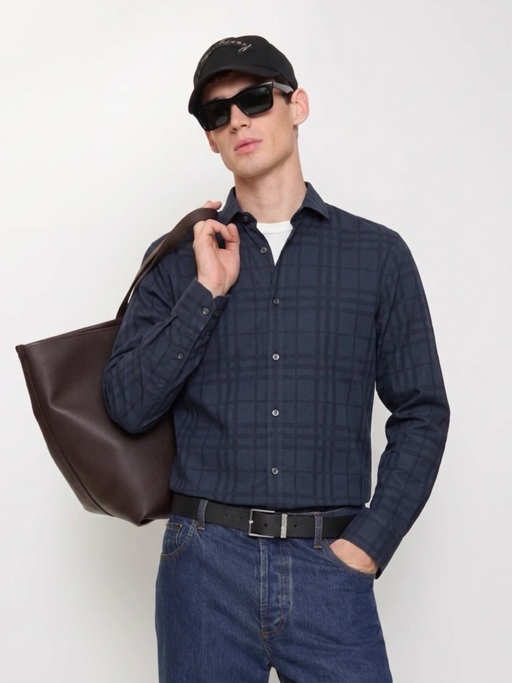 BURBERRY Men’s Cotton Tailored Fit Check Long Sleeve Shirt - Blue, Large